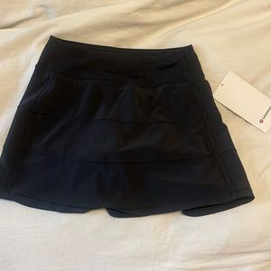 black Lululemon skirt *Long* size 0